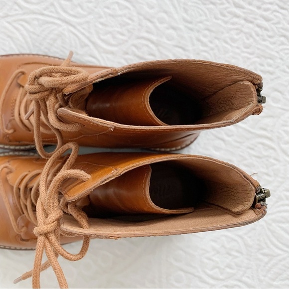 Madewell The Citywalk Lugsole Lace-Up Boot, English Saddle - Picture 7 of 12